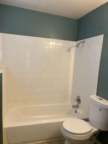 1614 Ryon Street A, Houston, TX 77009