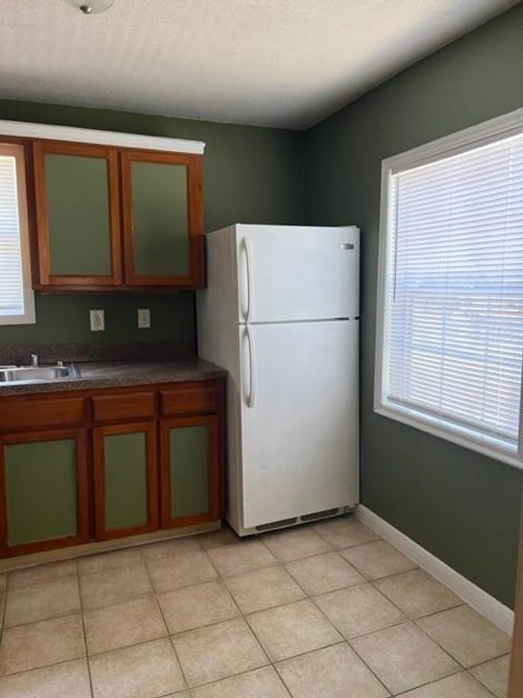 1614 Ryon Street A, Houston, TX 77009
