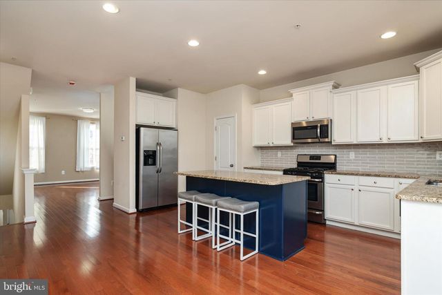 670 WARBLERS PERCH WAY, Glen Burnie, MD 21060