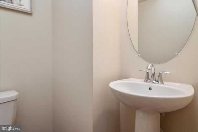 670 WARBLERS PERCH WAY, Glen Burnie, MD 21060