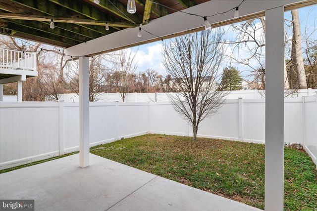 670 WARBLERS PERCH WAY, Glen Burnie, MD 21060