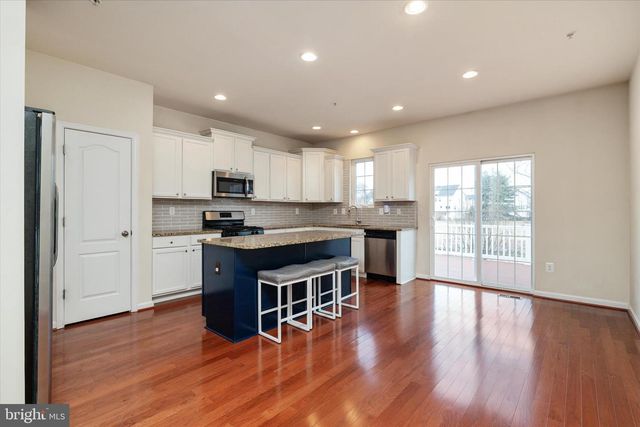 670 WARBLERS PERCH WAY, Glen Burnie, MD 21060