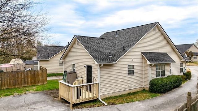 90 Pointe North Drive, Cartersville, GA 30120