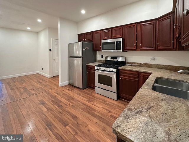 1007 N WASHINGTON ST, Baltimore, MD 21205