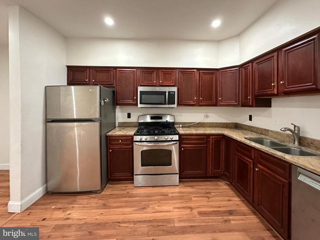 1007 N WASHINGTON ST, Baltimore, MD 21205