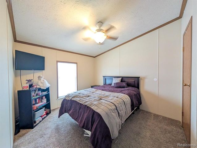 57 Ashley Circle, Swartz Creek, MI 48473