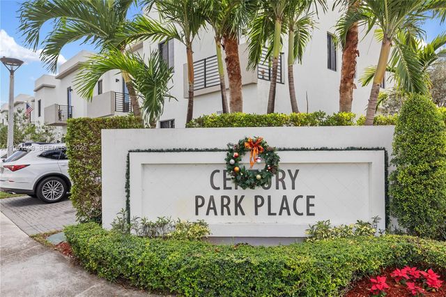 541 SW 91st Ct, Miami, FL 33174