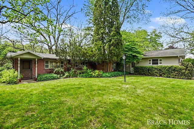10748 100th Street, Alto, MI 49302