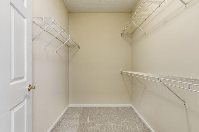 3751 Stoneway Point, Powell, OH 43065