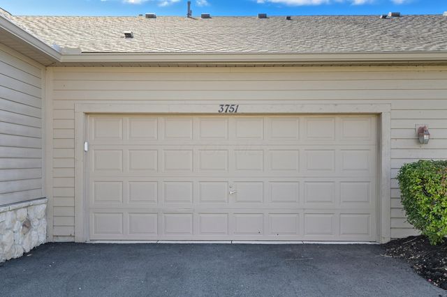 3751 Stoneway Point, Powell, OH 43065