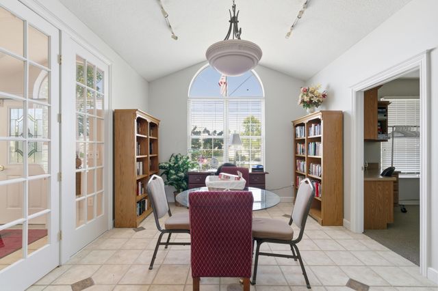 3751 Stoneway Point, Powell, OH 43065