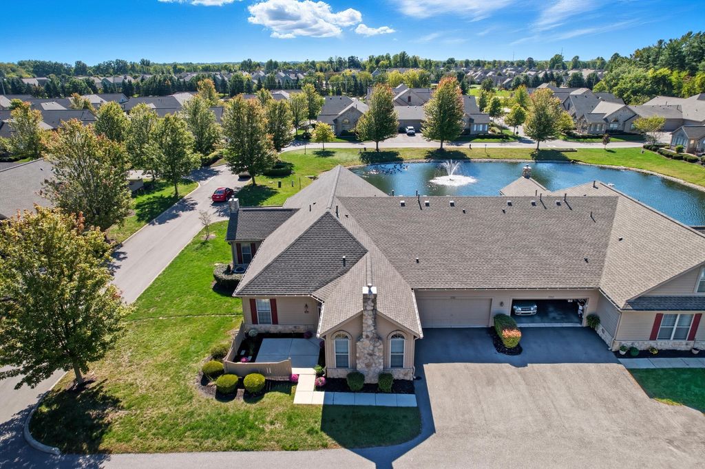 3751 Stoneway Point, Powell, OH 43065