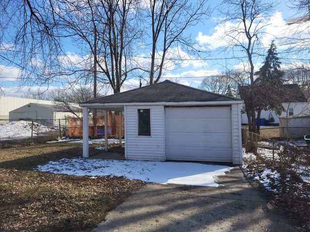 2216 Goulson Avenue, Warren, MI 48091