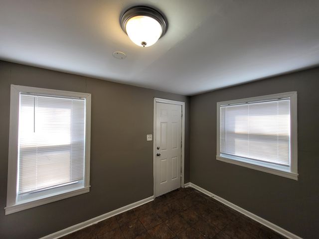 2216 Goulson Avenue, Warren, MI 48091