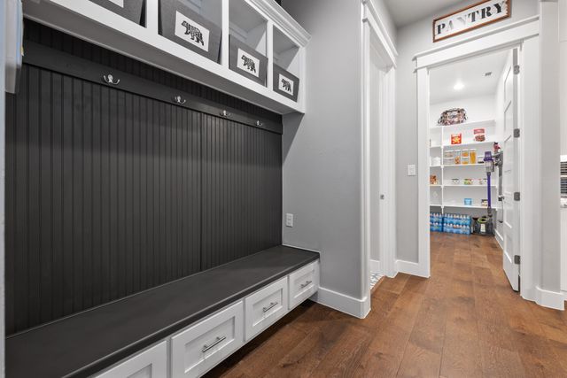 401 Highland Bluff DR, Georgetown, TX 78633