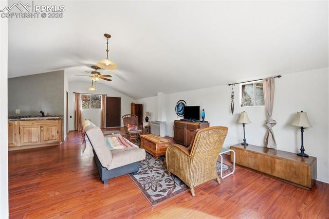 553 Arrowhead Road, Florissant, CO 80816