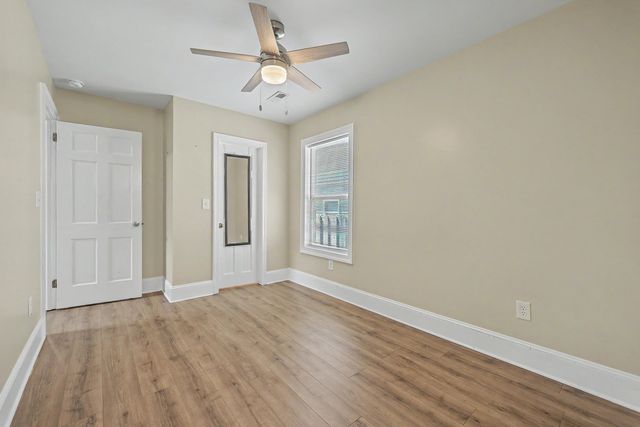 1976 Hugo Avenue, North Charleston, SC 29405