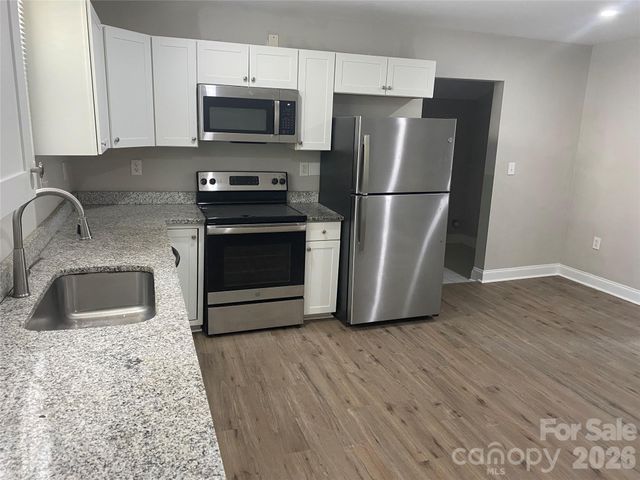 316 S Ransom Street, Gastonia, NC 28052