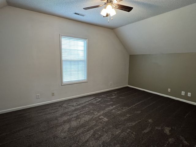 450 Winding Bluff, Clarksville, TN 37040