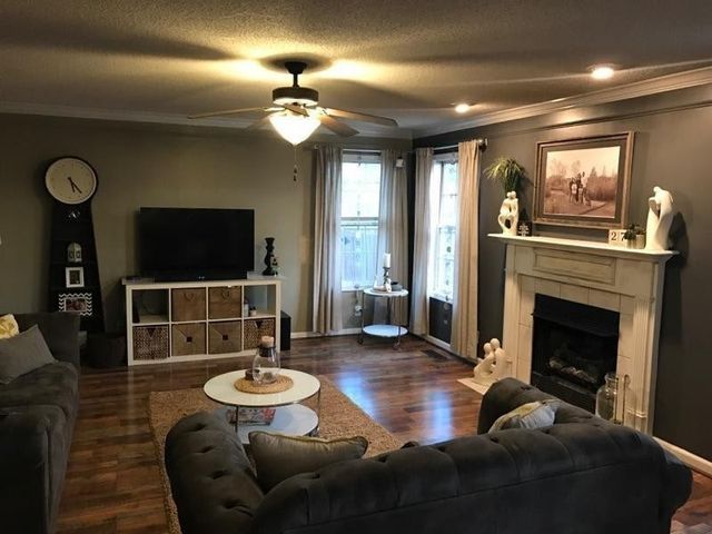 450 Winding Bluff, Clarksville, TN 37040