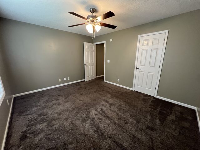 450 Winding Bluff, Clarksville, TN 37040