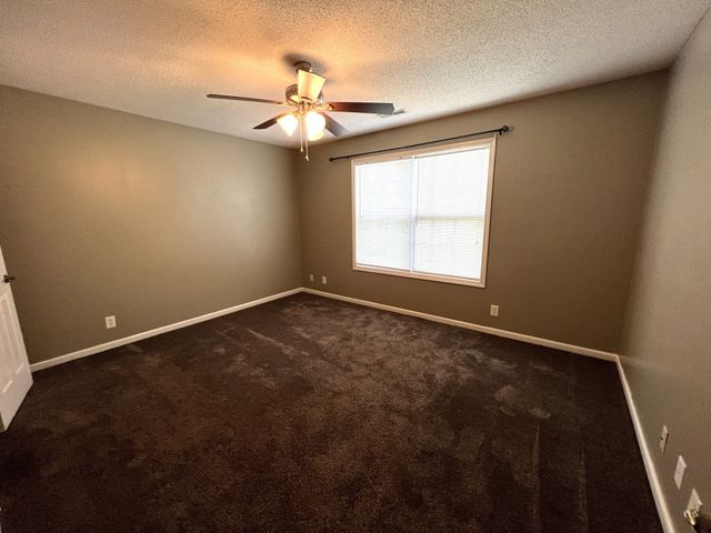 450 Winding Bluff, Clarksville, TN 37040