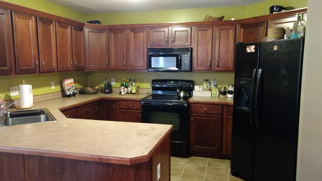 450 Winding Bluff, Clarksville, TN 37040