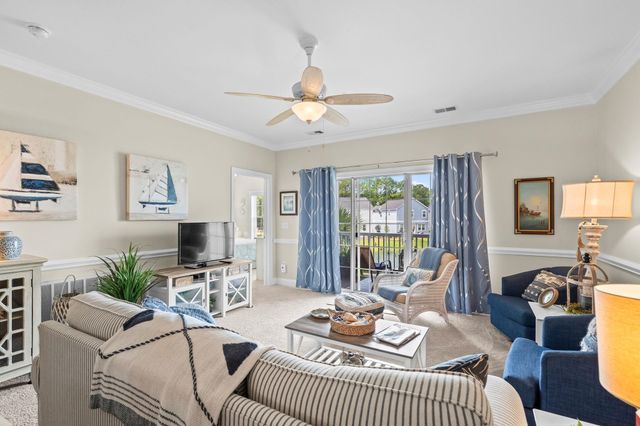 4136 Hibiscus Dr Unit 202, Little River, SC 29566