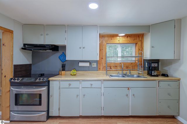 5059 NE Rogers Road, Kalkaska, MI 49646