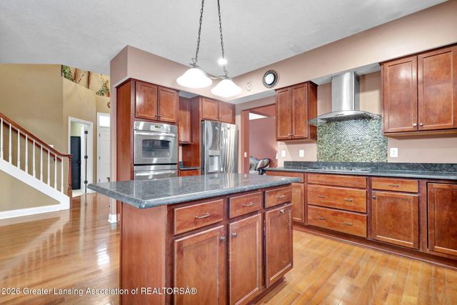 2559 Sophiea Parkway, Okemos, MI 48864