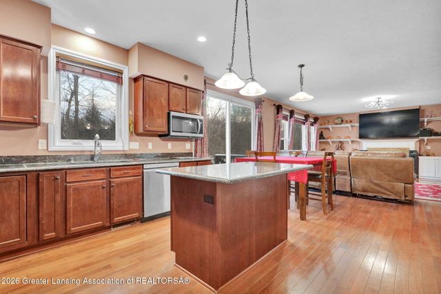 2559 Sophiea Parkway, Okemos, MI 48864