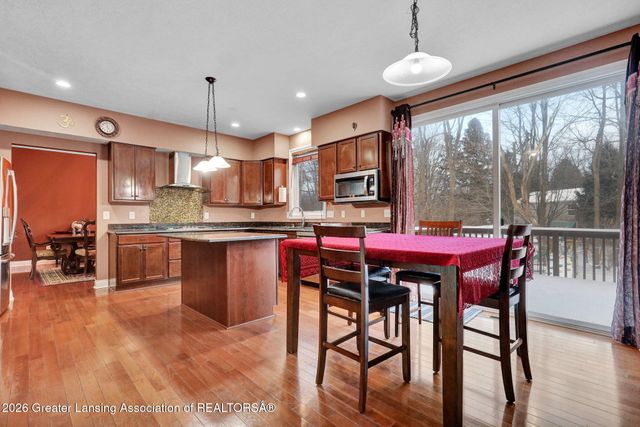 2559 Sophiea Parkway, Okemos, MI 48864