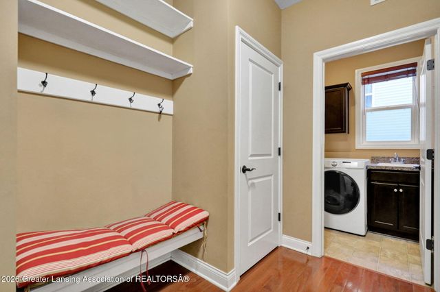 2559 Sophiea Parkway, Okemos, MI 48864