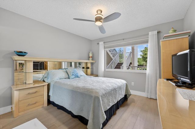 7142 S Devon Drive 210, Tamarac, FL 33321