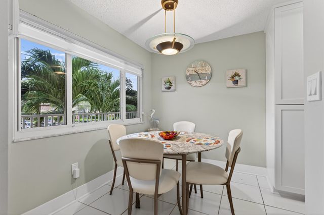 7142 S Devon Drive 210, Tamarac, FL 33321