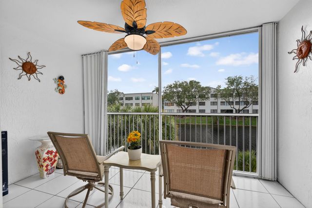 7142 S Devon Drive 210, Tamarac, FL 33321