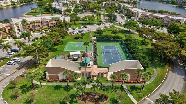 7142 S Devon Drive 210, Tamarac, FL 33321