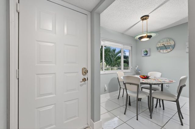 7142 S Devon Drive 210, Tamarac, FL 33321