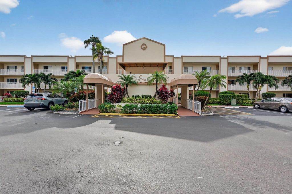 7142 S Devon Drive 210, Tamarac, FL 33321