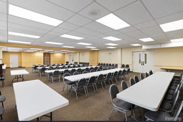 21800 Morley Avenue 1205, Dearborn, MI 48124