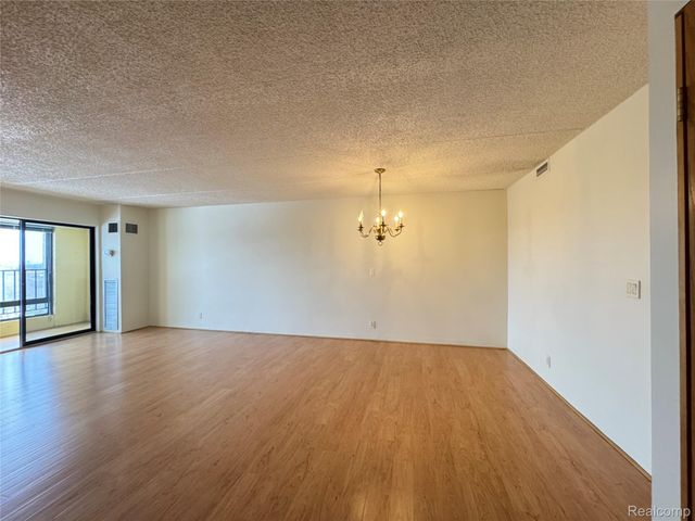 21800 Morley Avenue 1205, Dearborn, MI 48124