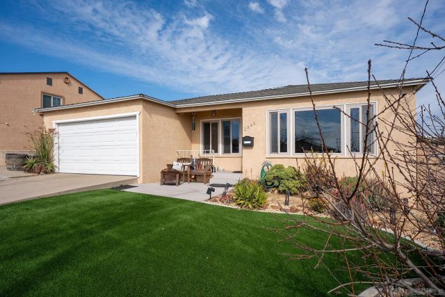 2545 Calle Aguadulce, San Diego, CA 92139