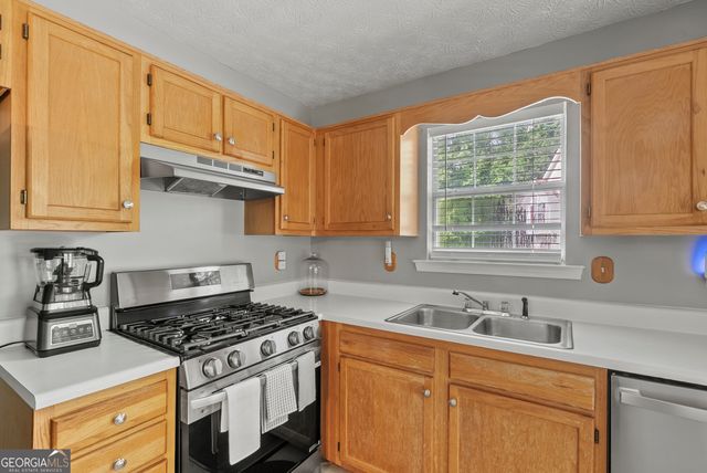 420 Bridge Station Drive, Douglasville, GA 30134
