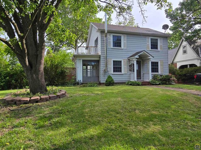 2701 SW Harland CT, Topeka, KS 66604