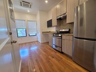 21 Fifth St 24, Chelsea, MA 02150