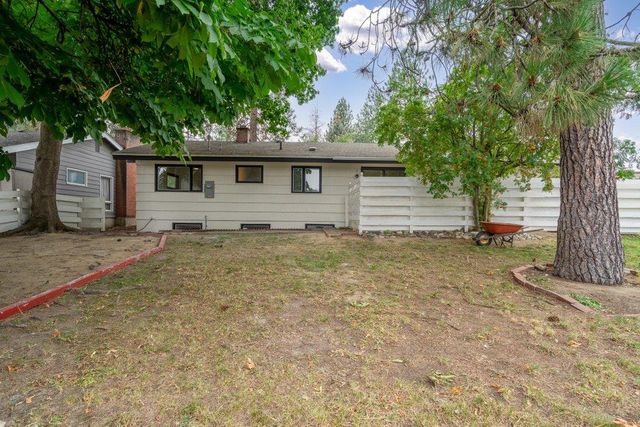 6912 N N MONROE St, Spokane, WA 99208
