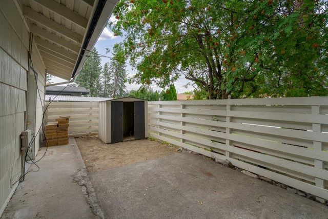 6912 N N MONROE St, Spokane, WA 99208