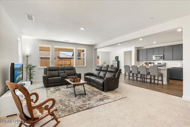 775 Bale Mountain Drive, Sparks, NV 89436