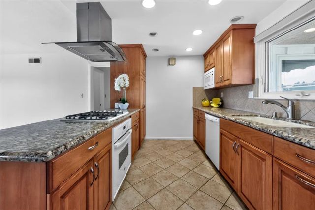 3034 N Westhaven, Orange, CA 92865