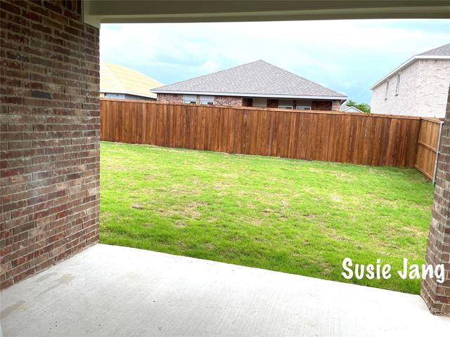 1812 Pueblo Street, Forney, TX 75126